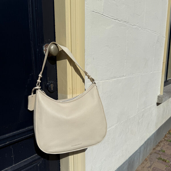 Always-Ava-Hobo-Round-Offwhite--1