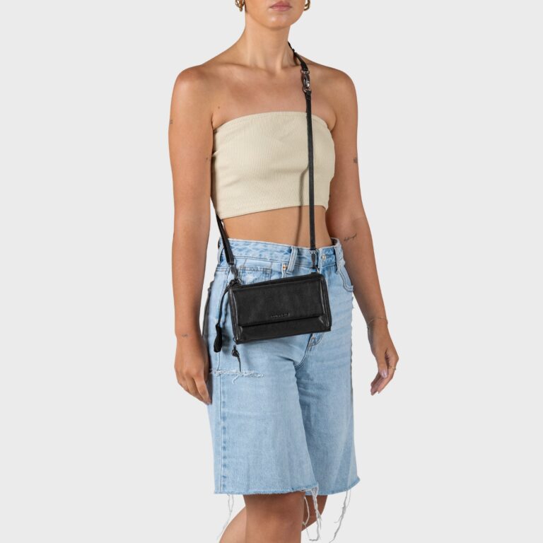 BURKELY Wintercollectie Just Jolie Telefoontas Breed Phonewallet Wide
