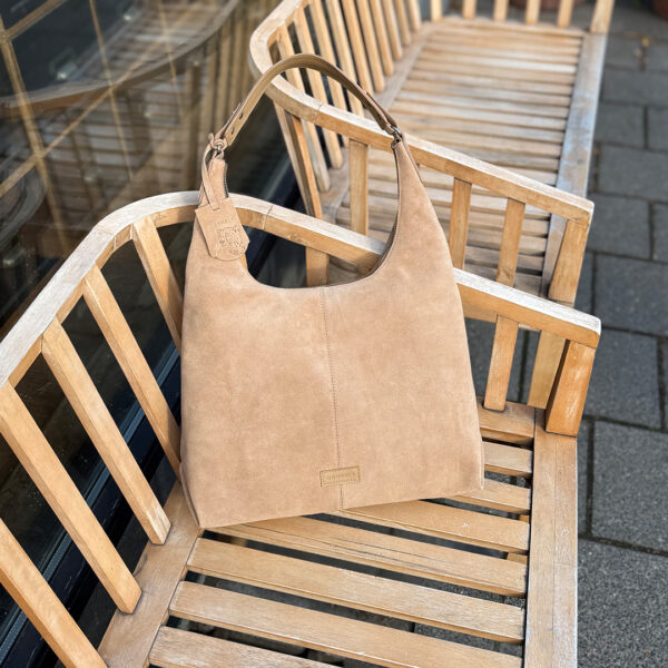 VIENNA-SHOULDER-HOBO